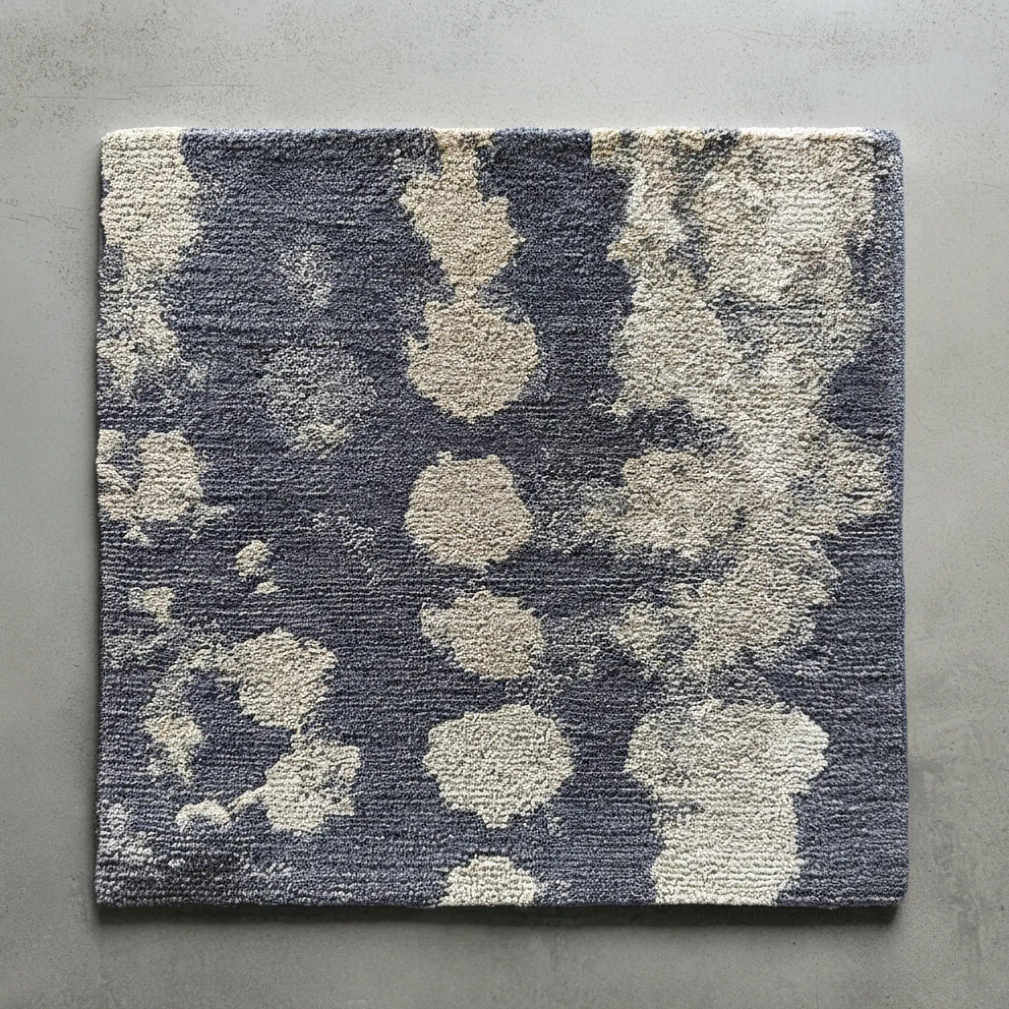 Lunar Mist - Small Sample
