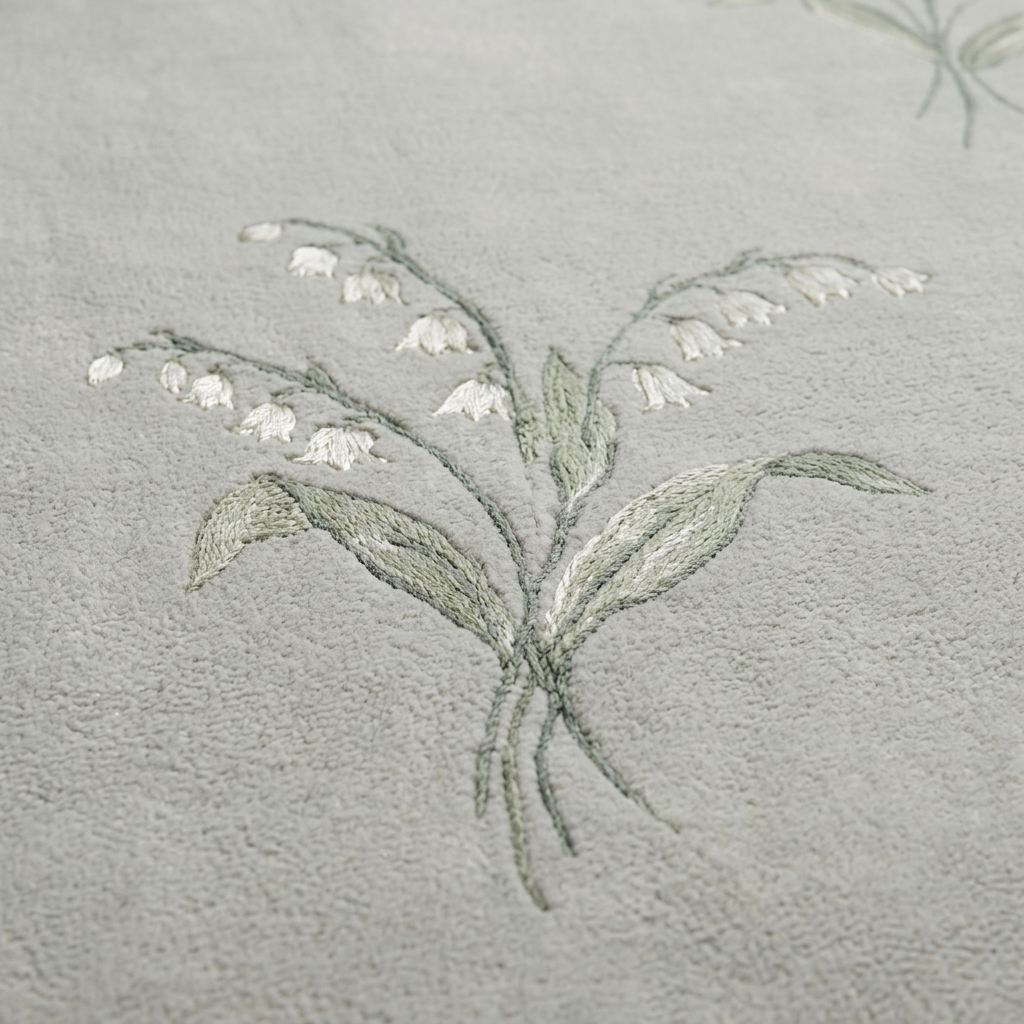 Muguet Salon — Macro Detail