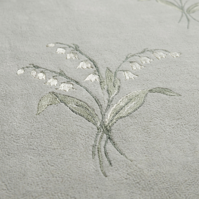 Muguet Salon — Macro Detail
