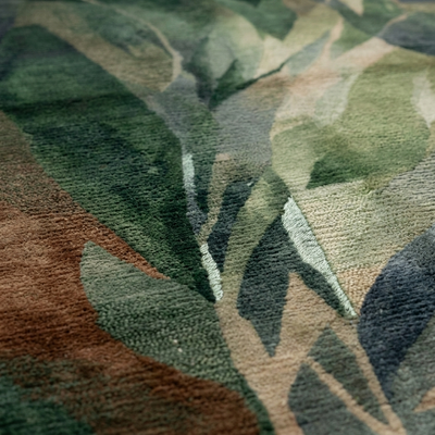 Brezza Leggera — Macro Detail