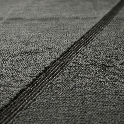 Linear Hush — Macro Detail